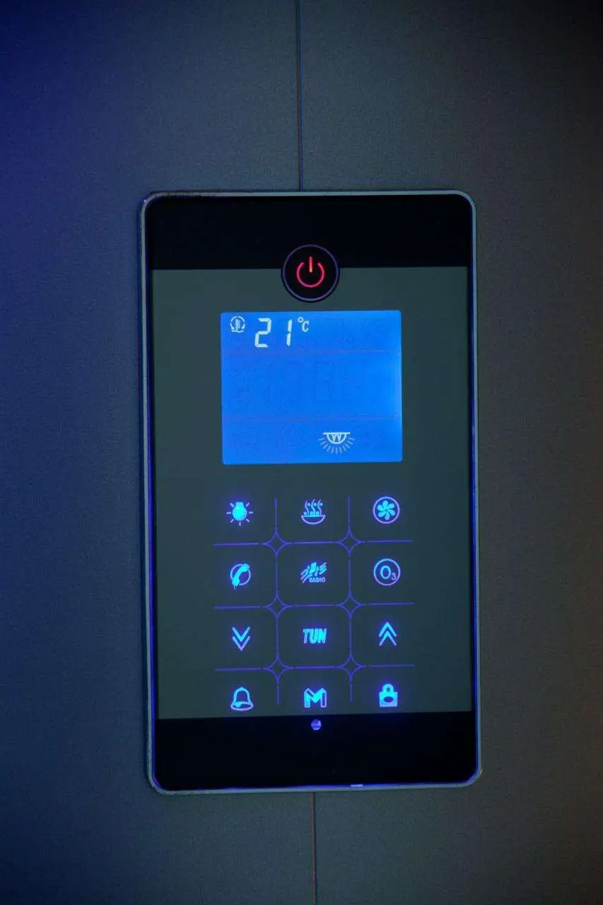 Doccia 8007, 1600 x 850 x h 2150 mm