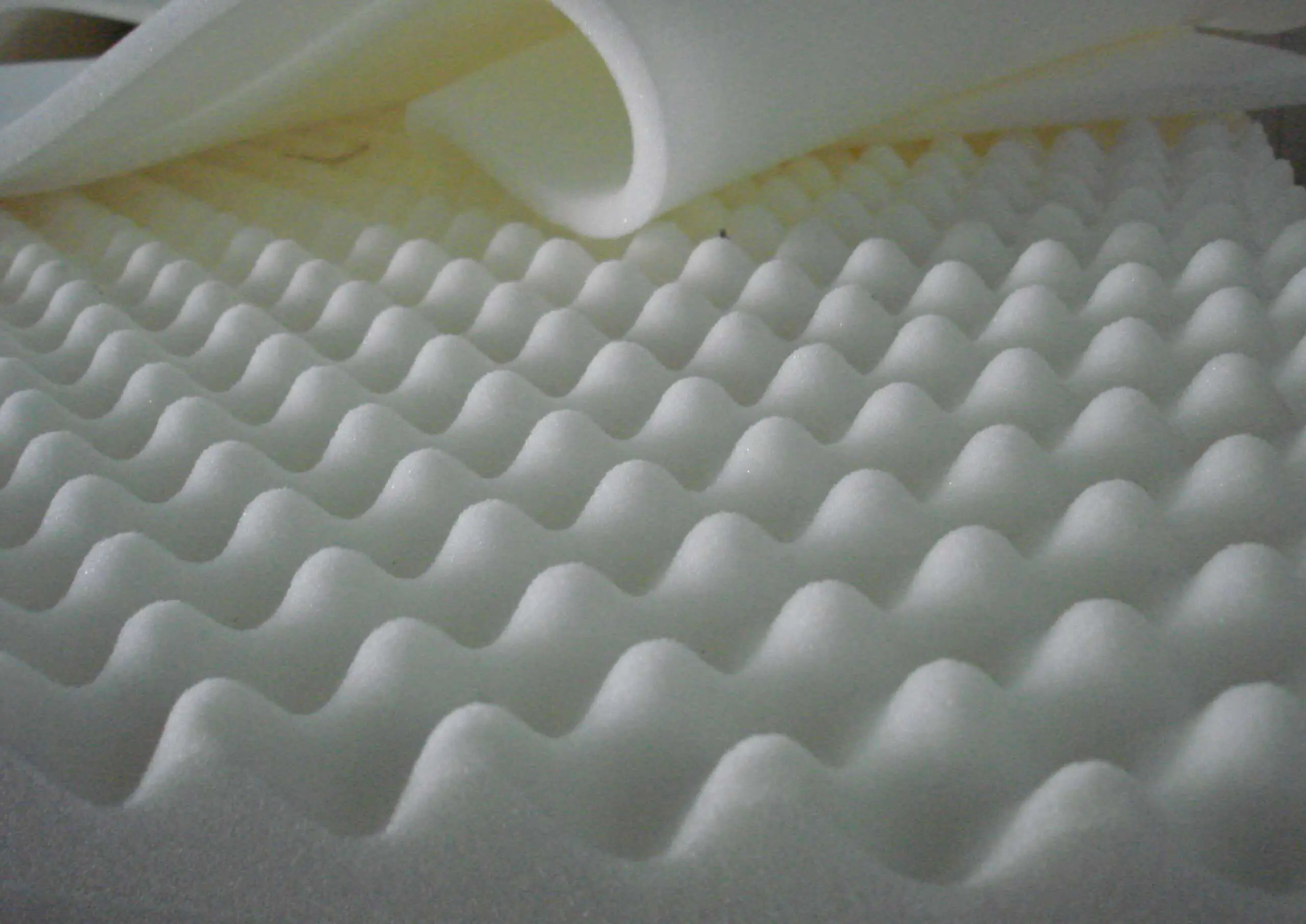 Materasso Emily Nanotech Matrimoniale 160 cm, Memory 7,3 cm, 9 zone portanza differenziata.