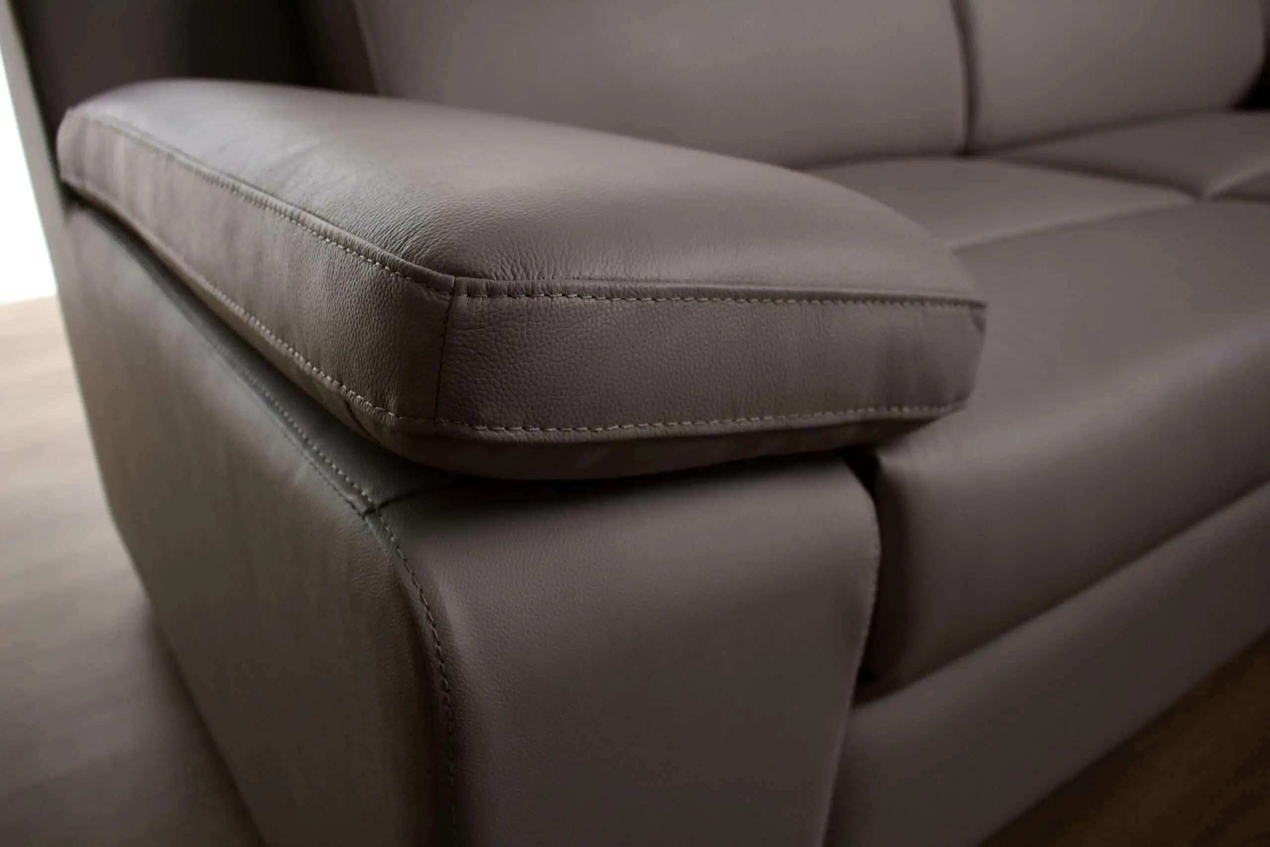 DIVANO RECLINABILE ELETTRICO BEETHOVEN 2: 201 x 100 x 84cm, 3 posti