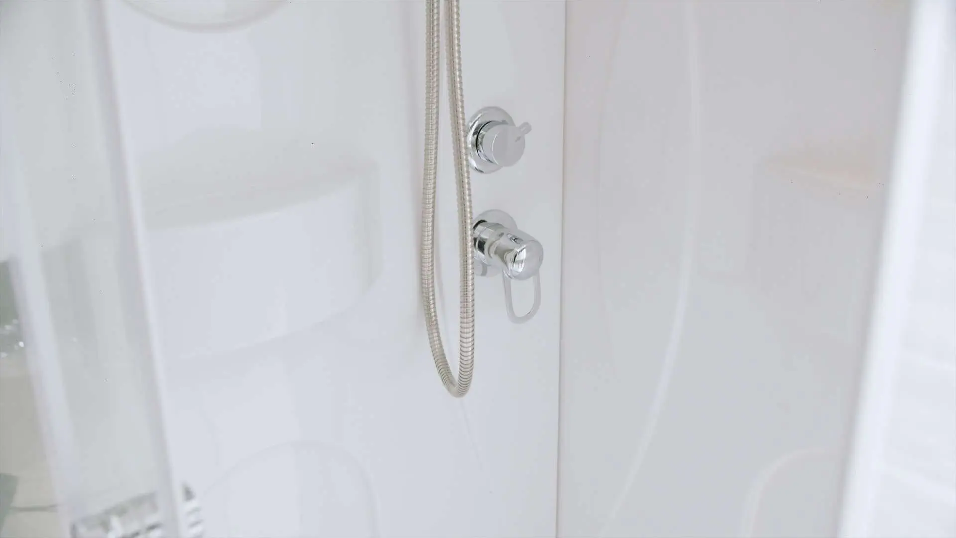 DOCCIA BIEN-ENTRE – 80 x 80 x h 210 cm