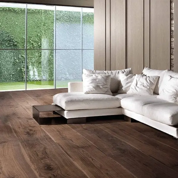 PARQUET PREFINITI – NOCE AMERICANO – Stock: 13,200mq – Offerta: € 501,60