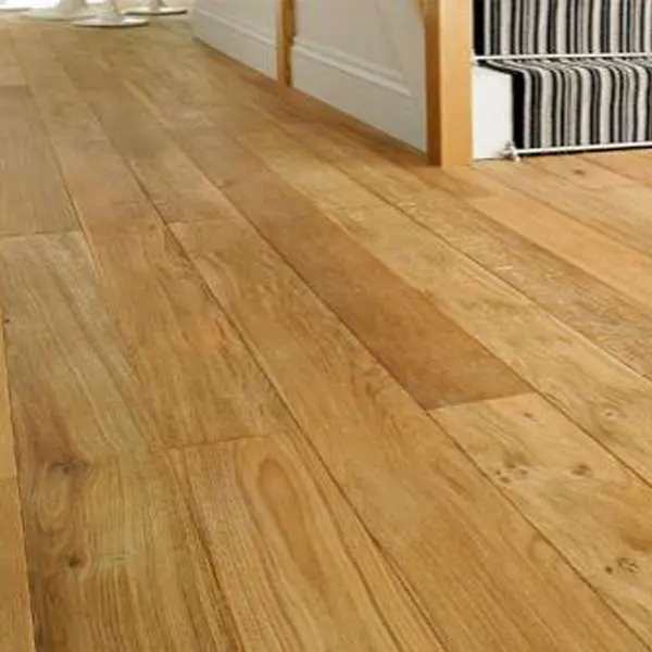 PARQUET PREFINITI – Rovere 1 Strip Caramello – Verniciato Opaco – Spazzolato