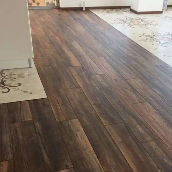 PARQUET PREFINITO – LEGNO ROVERE BARRICATO – LISTONE GRANDE