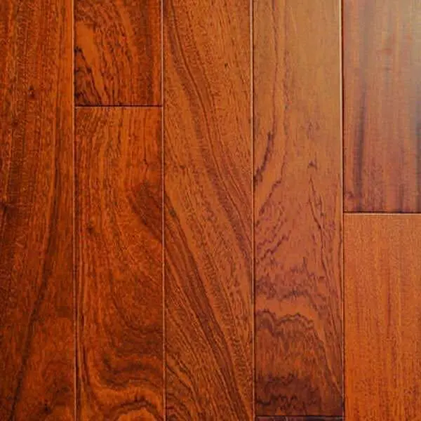 PARQUET PREFINITI – Sapelle 1 Strip – Mogano Liberia – Verniciato