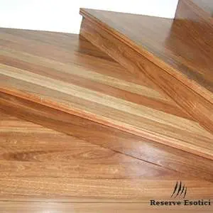 PARQUET MASSELLO PREFINITO – TEAK ORO – VERNICIATO