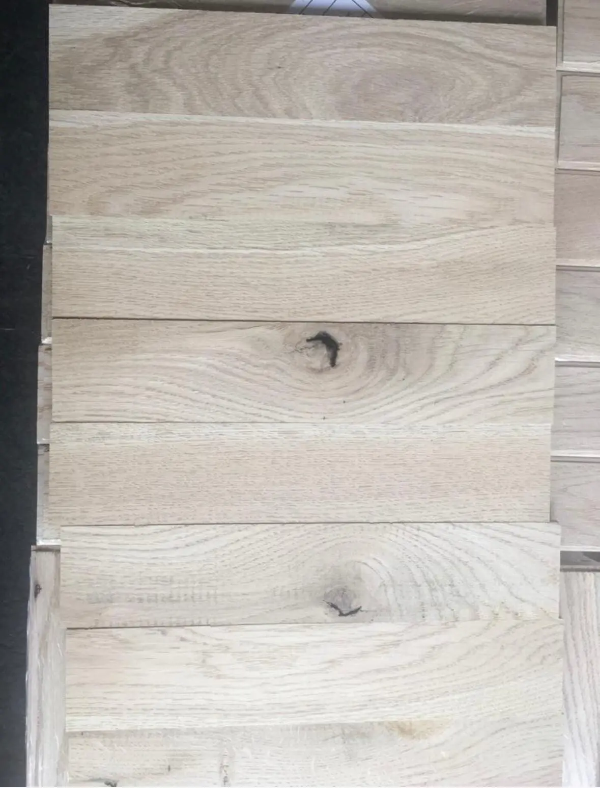 PARQUET MASSELLO TRADIZIONALE – ROVERE – Da lamare e Verniciare