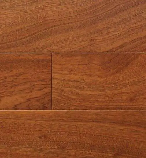 PARQUET PREFINITI – Sapelle 1 Strip – Mogano Liberia – Verniciato