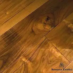 PARQUET MASSELLO PREFINITO – TEAK ASIA CORNIOLA – Stock: 6,663mq – Offerta: € 213,22