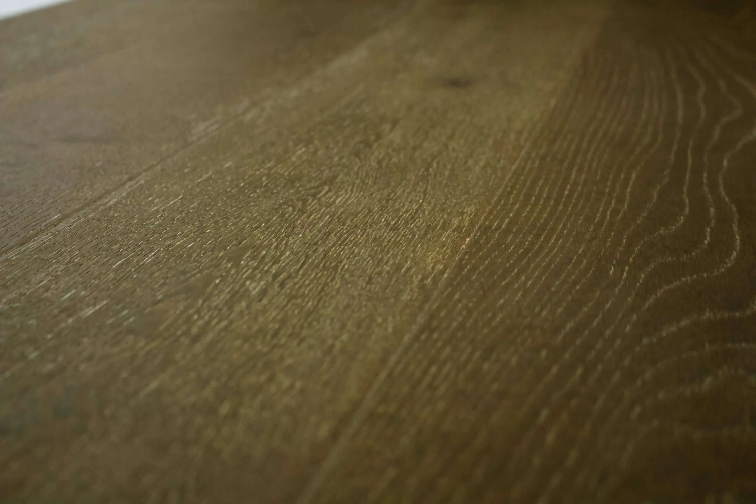 PARQUET PREFINITI – Rovere 1 Strip – Golden Green – Oliato UV – Spazzolato