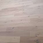 PARQUET PREFINITI – Rovere 1 Strip – Light White – Verniciato Bianco – Spazzolato – Stock residuo: 12 mq – Offerta: € 342,72