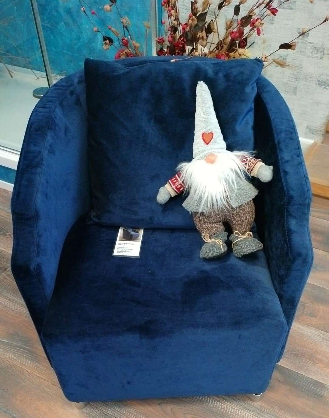 POLTRONA MARISA – VELLUTO BLU NOTTE