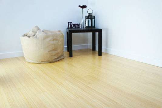 PARQUET BAMBOO MASSELLO PREFINITO – BAMBOO VERTICALE – LIGHT CARBONIZZATO