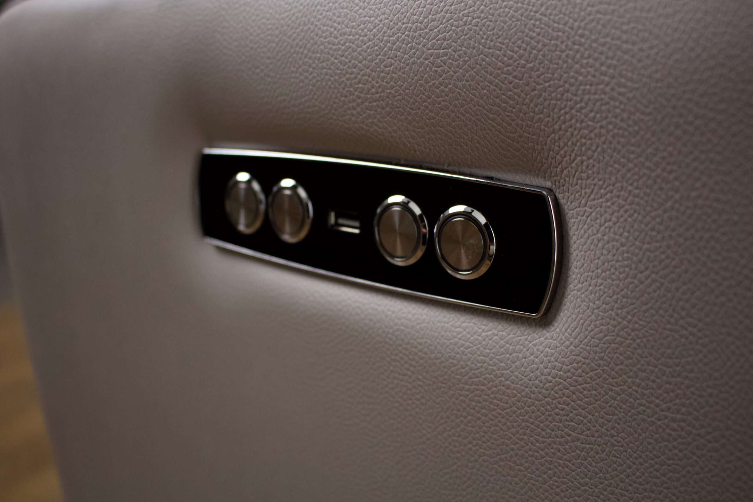 DIVANO RECLINABILE ELETTRICO BEETHOVEN 2: 201 x 100 x 84cm, 3 posti