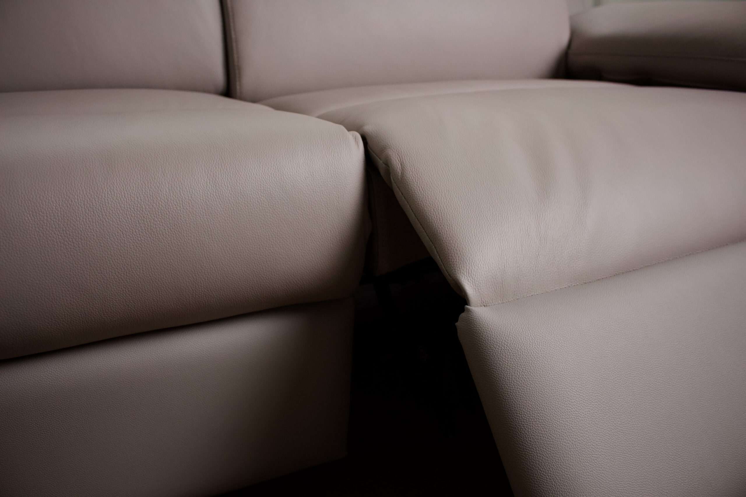 DIVANO RECLINABILE ELETTRICO BEETHOVEN 2: 201 x 100 x 84cm, 3 posti