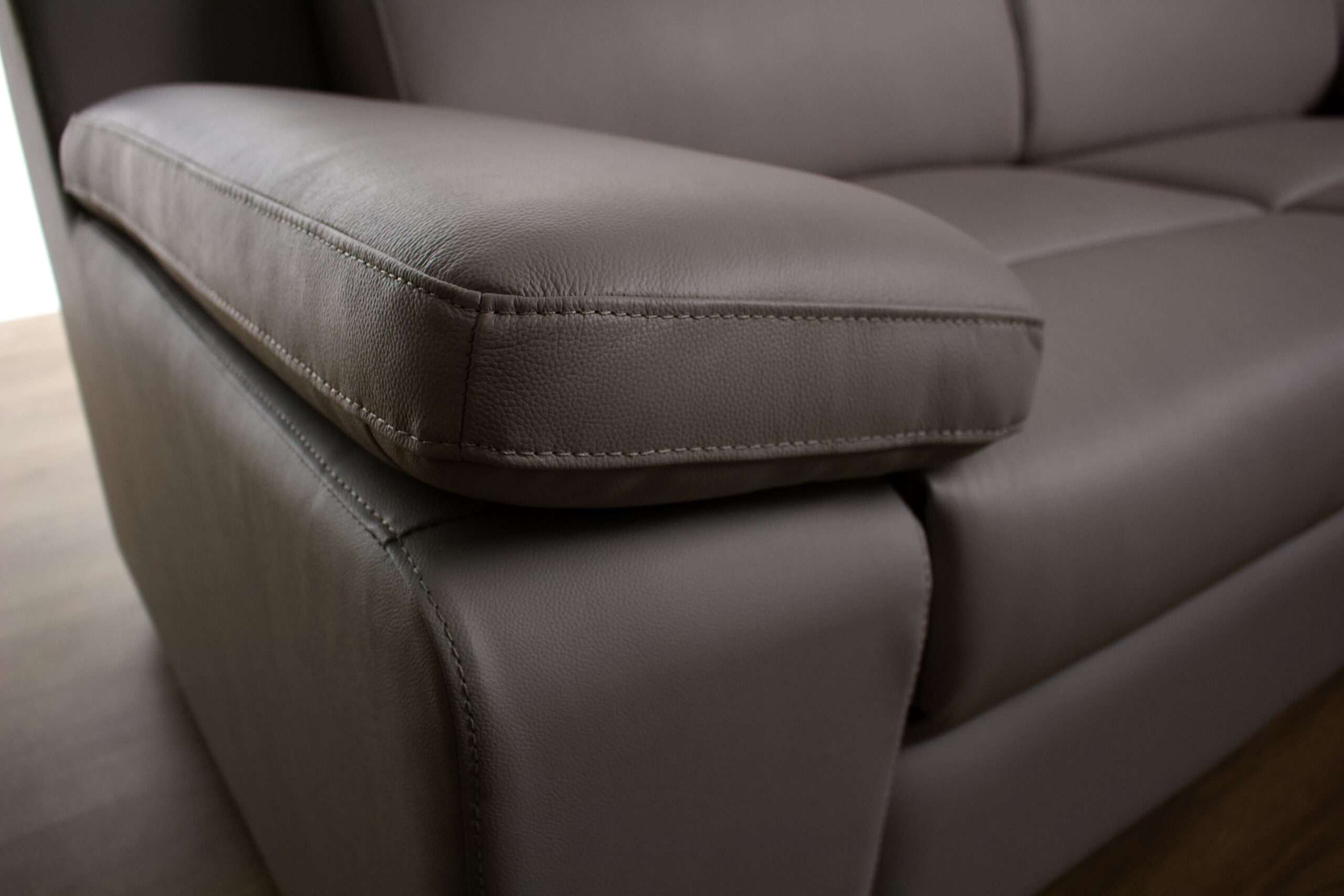 DIVANO RECLINABILE ELETTRICO BEETHOVEN 2: 201 x 100 x 84cm, 3 posti