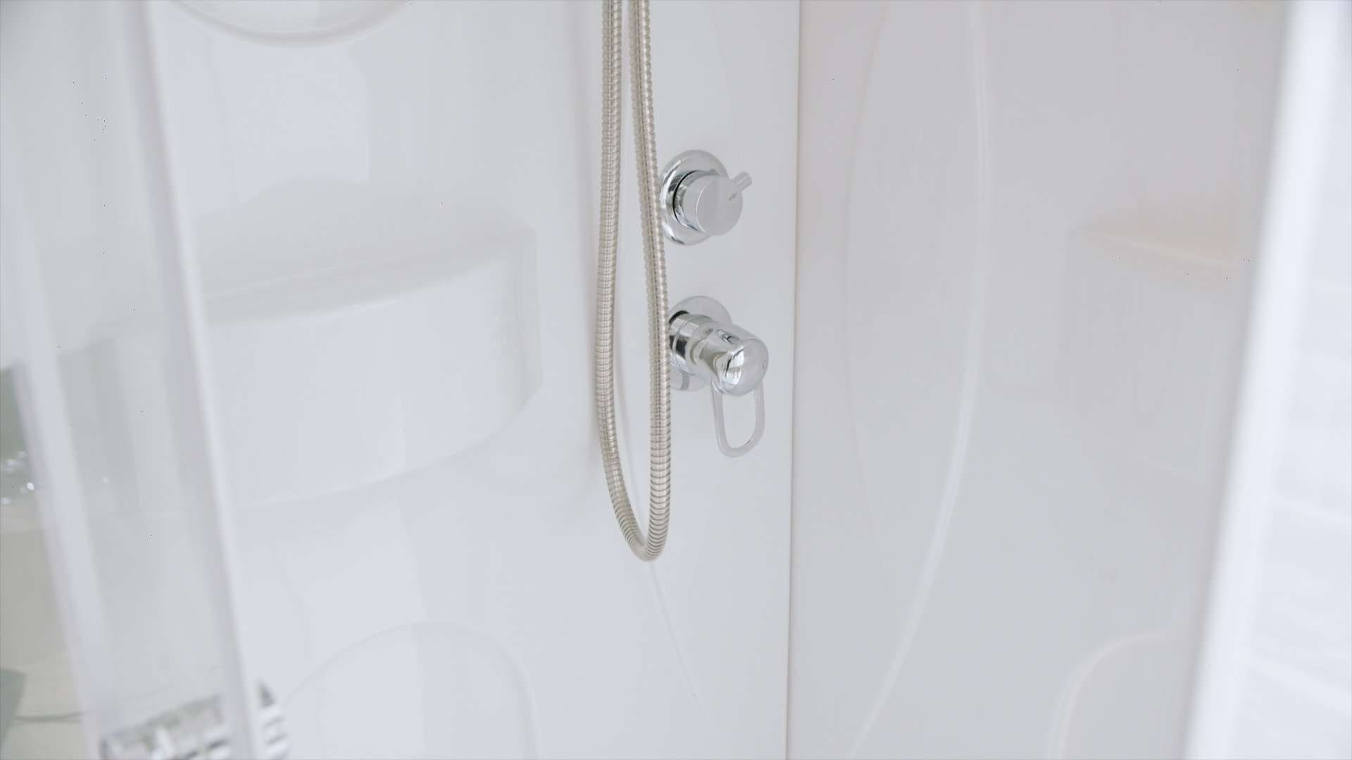 DOCCIA BIEN-ENTRE – 80 x 80 x h 210 cm