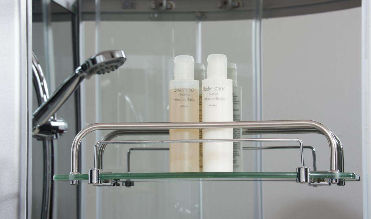 Doccia H88-845, 1200 x 800 x h 2050 mm – 1300 x 850 x h 2050 mm