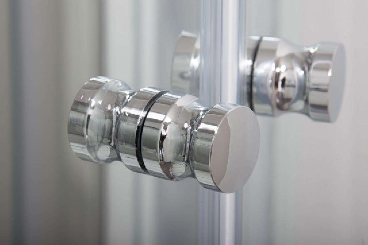 Doccia H88-845, 1200 x 800 x h 2050 mm – 1300 x 850 x h 2050 mm