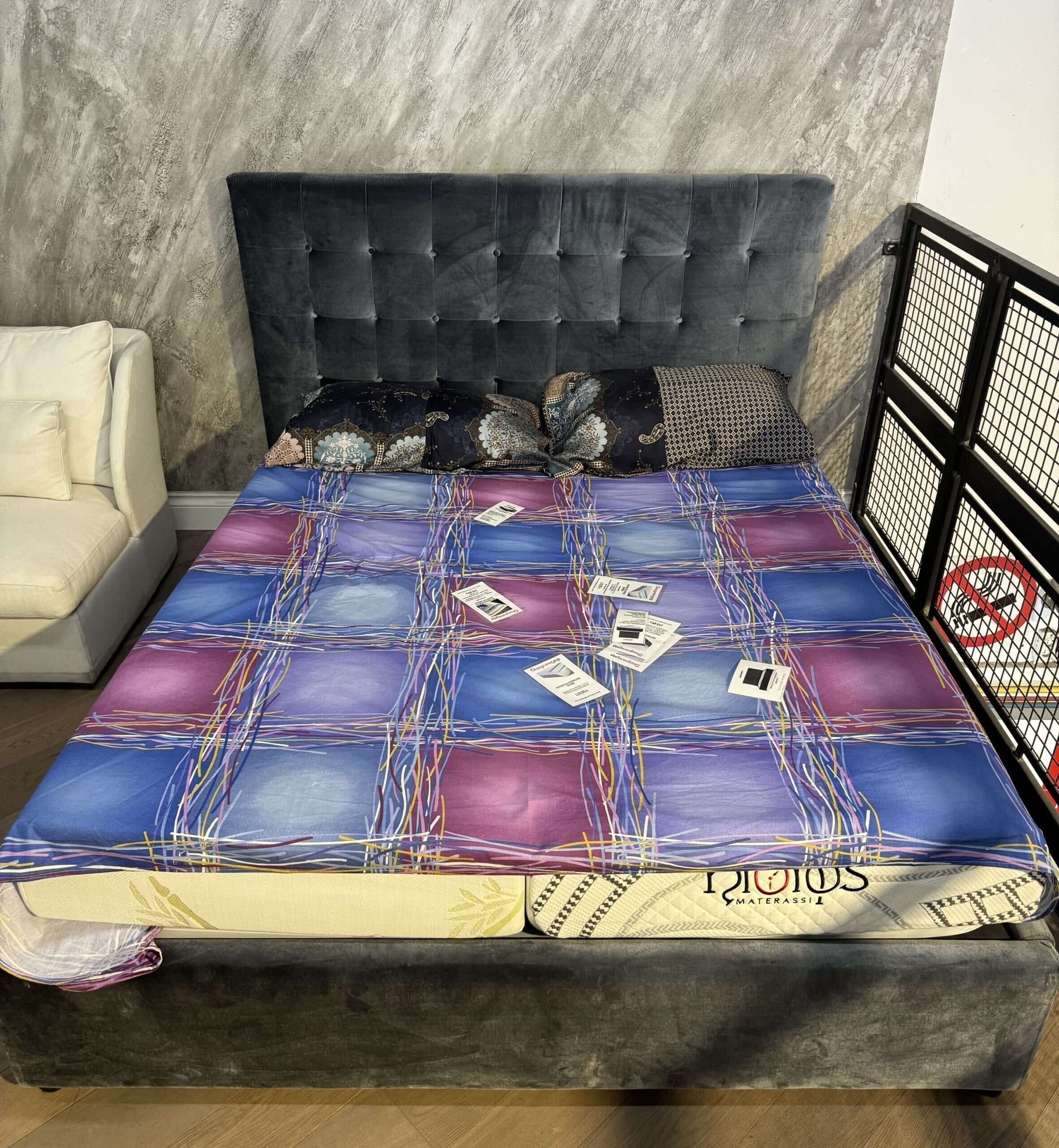 LETTO MARCEL: 160 x 205 cm – Velluto grigio chiaro