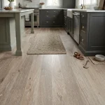 PARQUET PREFINITI – Rovere 6 Strip Crema – Verniciato Opaco – Spazzolato – Stock residuo: 5 mq – Offerta: € 104,71