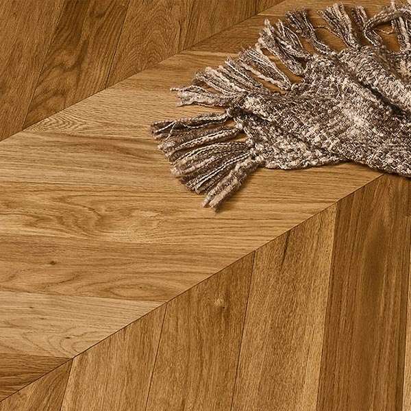 PARQUET SPINA FRANCESE – ROVERE 2 STRATI – TAGLIO 45°