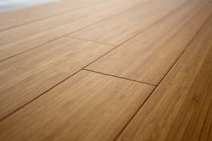 PARQUET BAMBOO MASSELLO PREFINITO – BAMBOO VERTICALE – CARBONIZZATO LIGHT