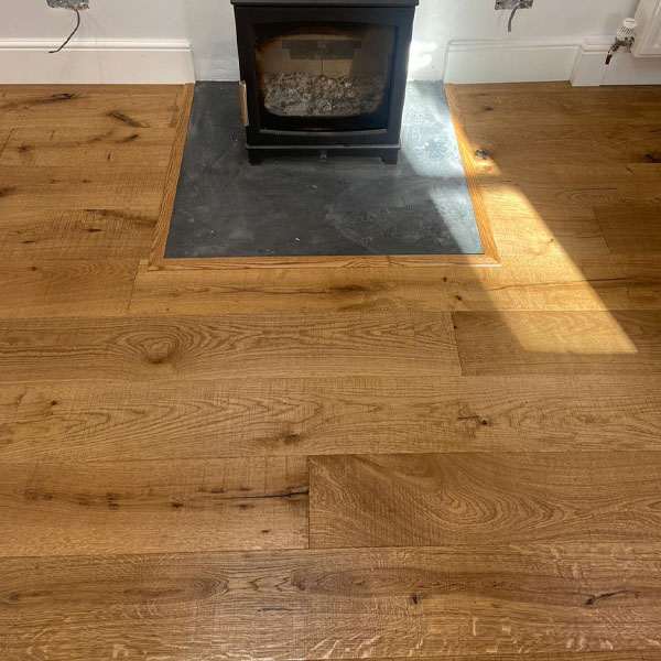 PARQUET PREFINITI – Rovere 1 Strip – Brandy Light – Verniciato Opaco – Spazzolato – Piallato – Stock: 2,812mq – Offerta: € 85,91