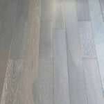 PARQUET PREFINITI – Rovere 1 Strip – Light Grey – Decapato Bianco – Oliato Cerato – Spazzolato