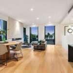 PARQUET PREFINITI – Rovere 1 Strip – Siviglia – Verniciato Naturale – Stock: 13,734mq – Offerta: € 425,75