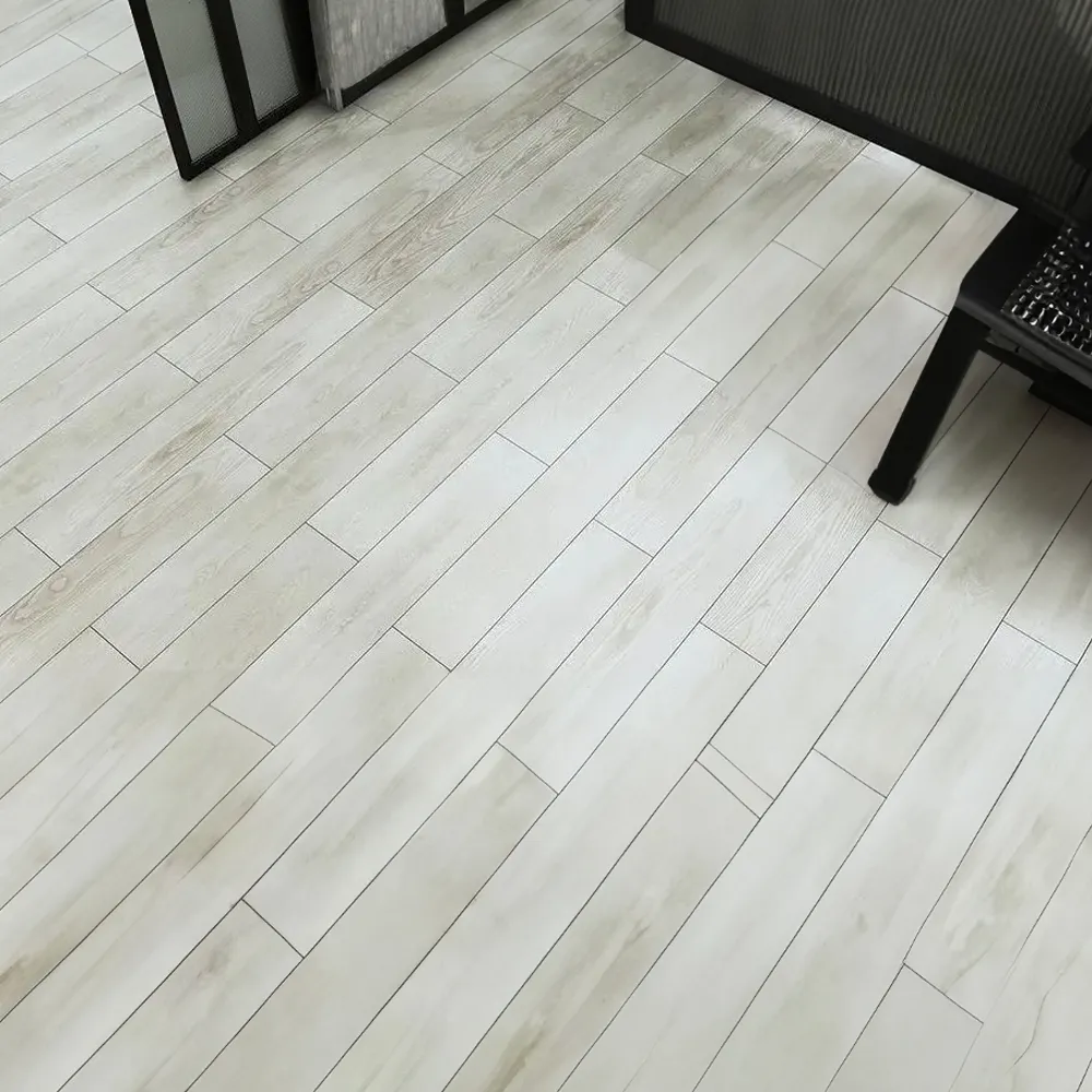 Parquet laminato Plancia Intera AC4 Spessore 8 mm