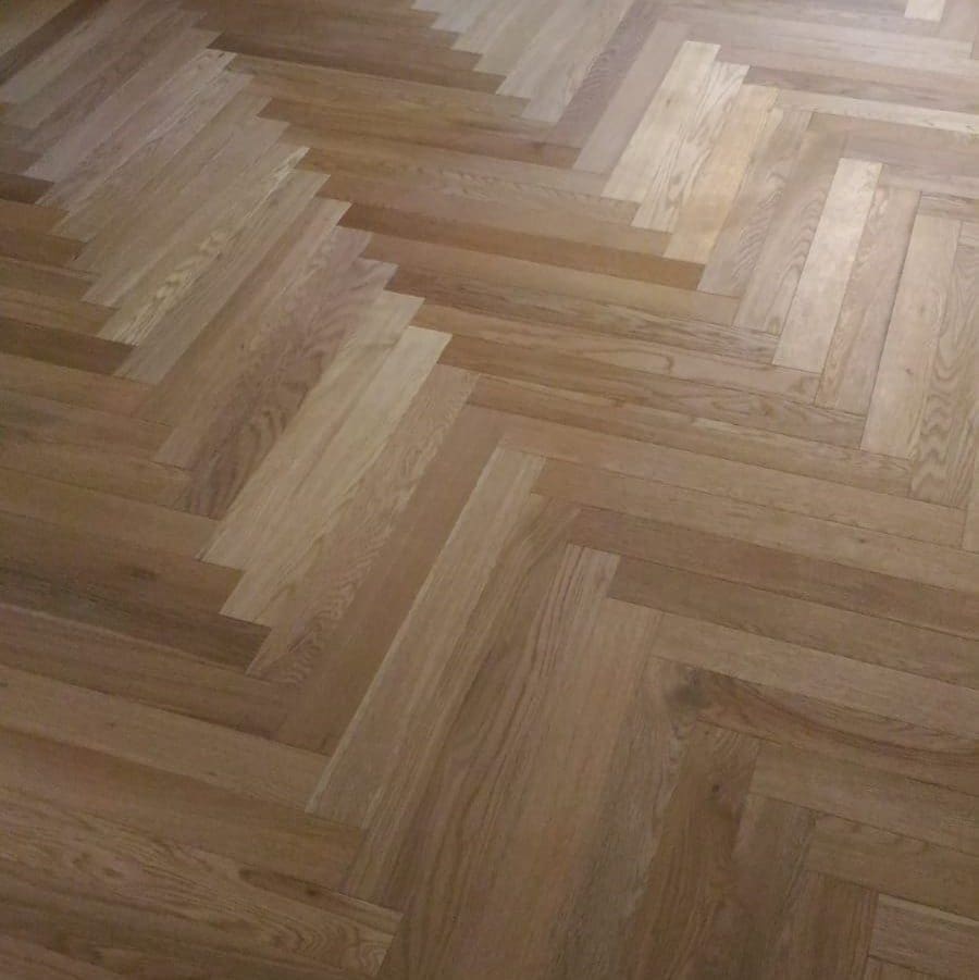 PARQUET SPINA ITALIANA – ROVERE 2 STRATI – TAGLIO 90°