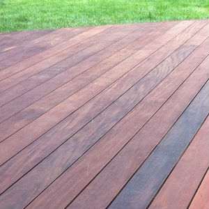 PAVIMENTO DA ESTERNO – DECKING LEGNO IP