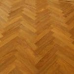 PARQUET SPINA ITALIANA – TEAK BURMA 3 STRATI – Stock: 10,368mq – Offerta: € 399,17