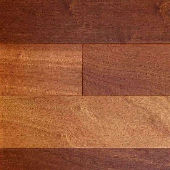 PARQUET PREFINITI – Sapelle 1 Strip – Mogano Liberia – Verniciato