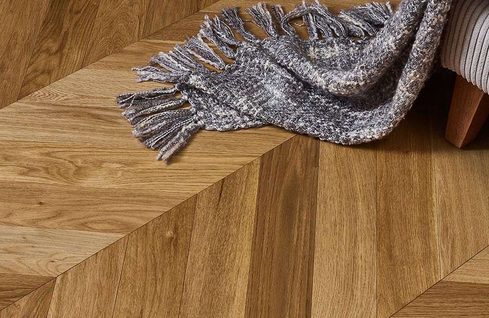 PARQUET SPINA FRANCESE – ROVERE 2 STRATI – TAGLIO 45°