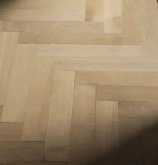 PARQUET MASSELLO TRADIZIONALE – ROVERE – Da lamare e Verniciare