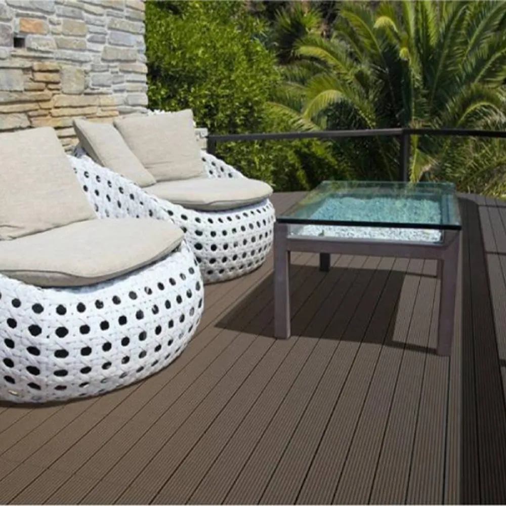 Tavole per decking in WPC